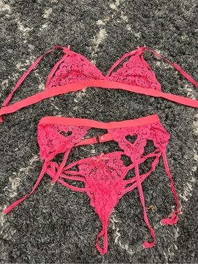 Lace Triangle Bralette & Garter Set in Hot Pink
